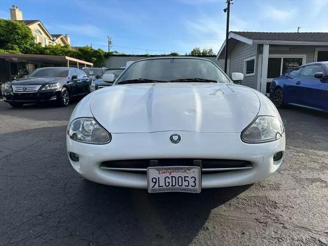 2000 Jaguar XK8 XK8