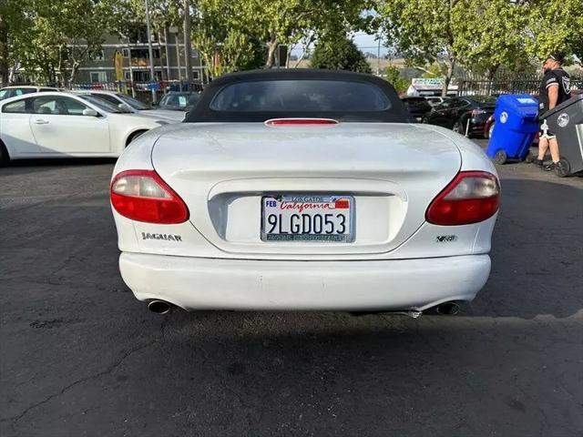 2000 Jaguar XK8 XK8