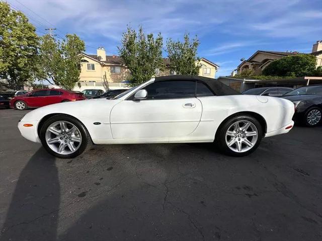 2000 Jaguar XK8 XK8