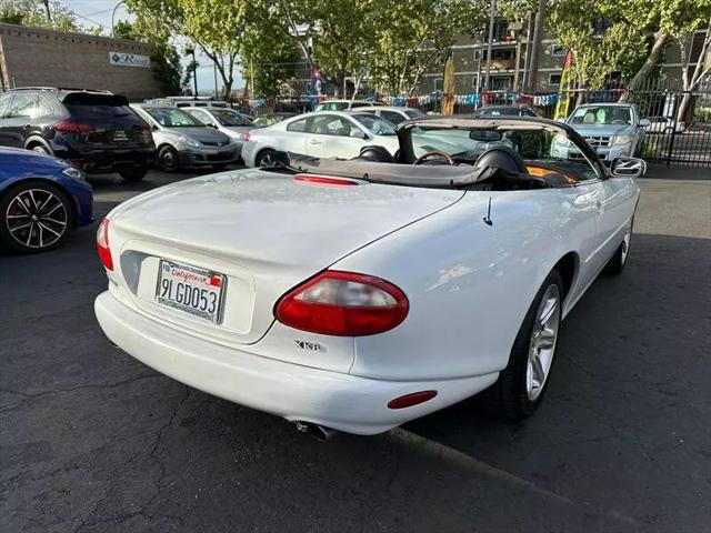 2000 Jaguar XK8 XK8