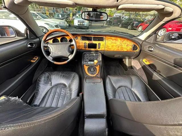 2000 Jaguar XK8 XK8