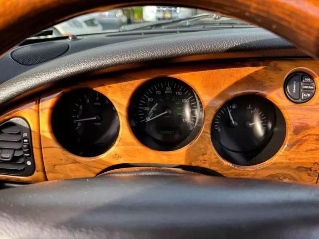 2000 Jaguar XK8 XK8