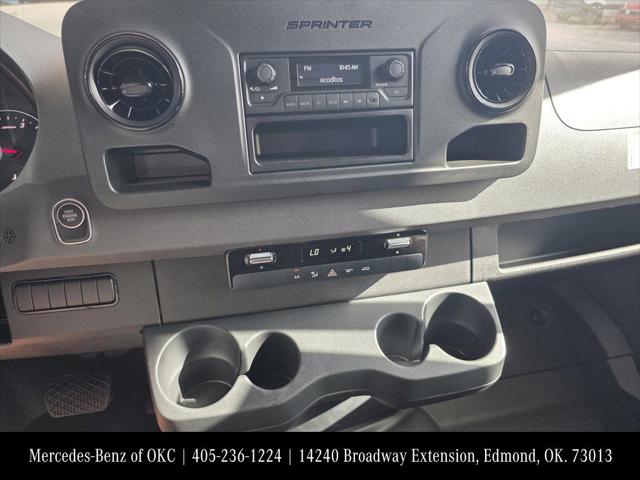 2025 Mercedes-Benz Sprinter 2500 High Roof 4-Cyl Diesel HO