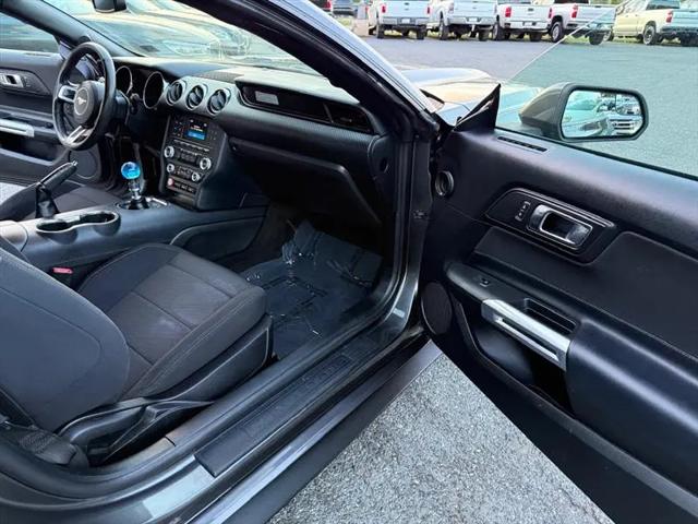 2017 Ford Mustang V6