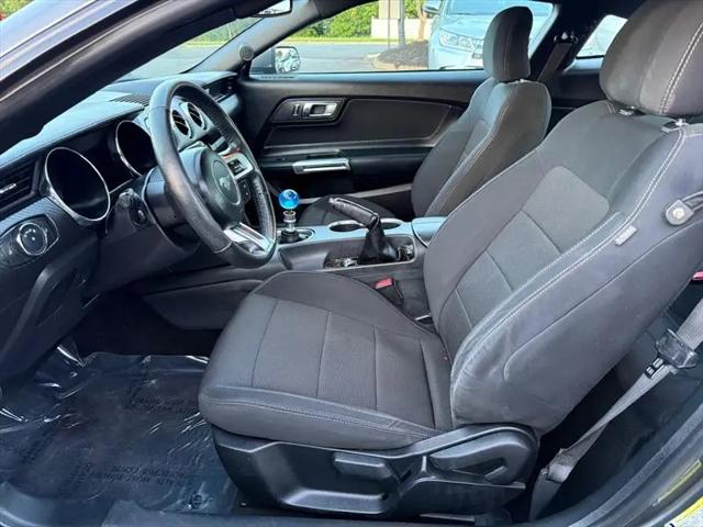2017 Ford Mustang V6