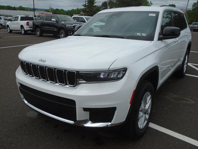 2025 Jeep Grand Cherokee L Laredo 4x4