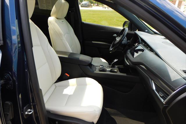 2020 Cadillac XT4 AWD Sport