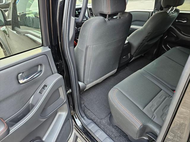2023 Nissan Frontier Crew Cab PRO-4X 4x4
