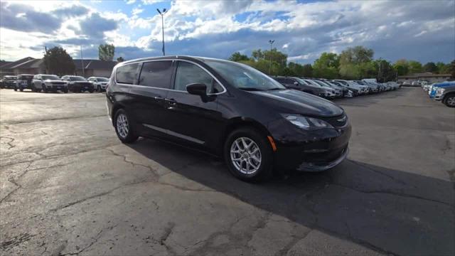2023 Chrysler Voyager LX 2023 Chrysler Voyager LX