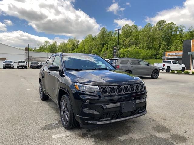 2025 Jeep Compass COMPASS LIMITED 4X4