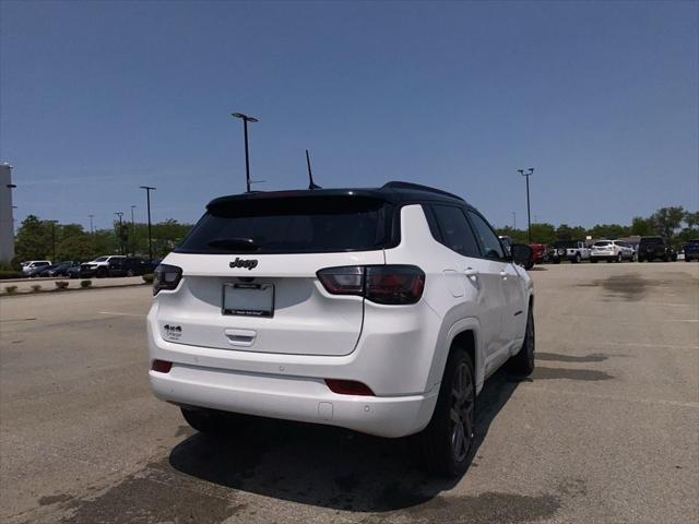 2025 Jeep Compass COMPASS LIMITED 4X4