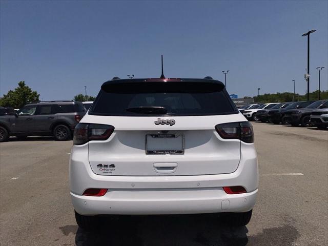 2025 Jeep Compass COMPASS LIMITED 4X4