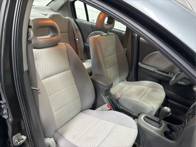 Used 2007 Saturn ION For Sale in Wilmington, OH