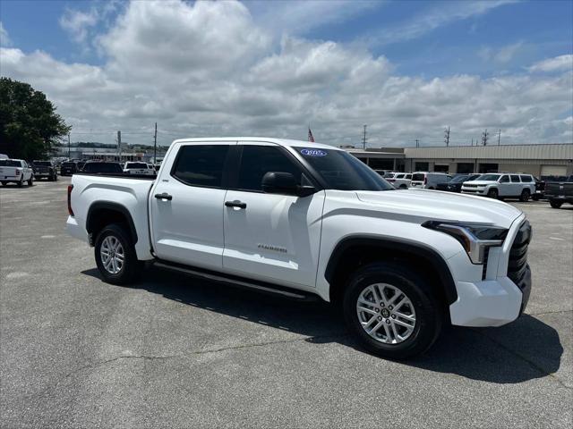2025 Toyota Tundra SR5 4WD