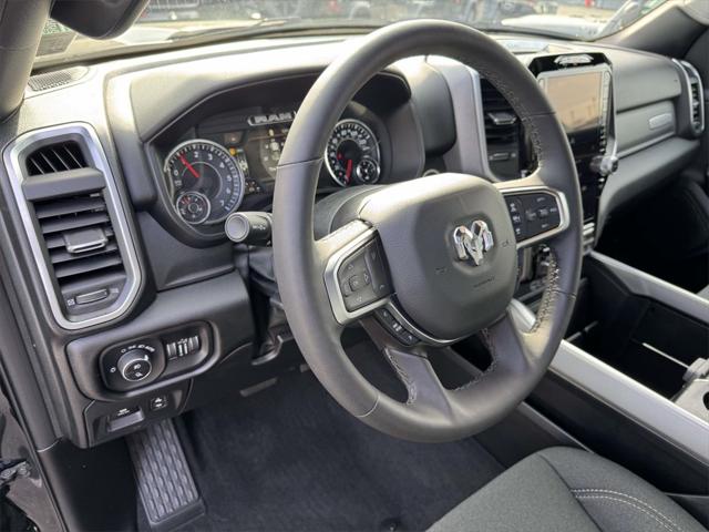 2025 RAM 1500 Big Horn Crew Cab 4x4 57 Box 2025 RAM 1500 Big Horn Crew Cab 4x4 57 Box