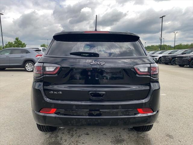 2025 Jeep Compass COMPASS LIMITED 4X4