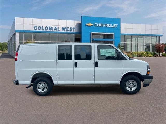 2025 Chevrolet Express Cargo Van RWD 2500 Regular Wheelbase WT
