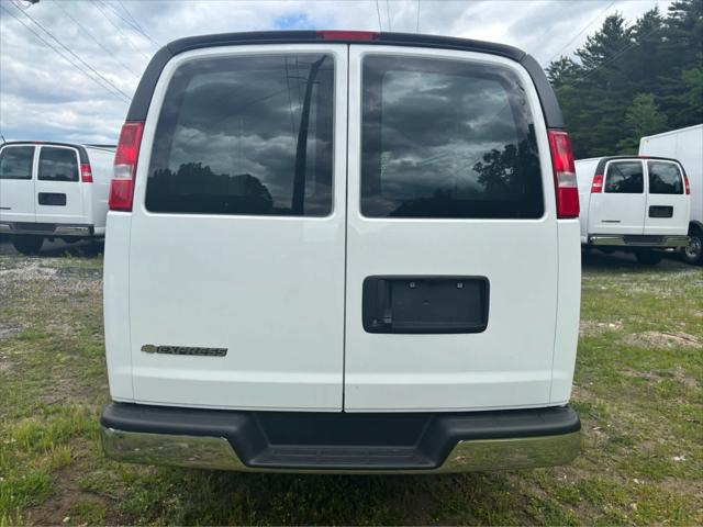2025 Chevrolet Express Cargo Van RWD 2500 Regular Wheelbase WT