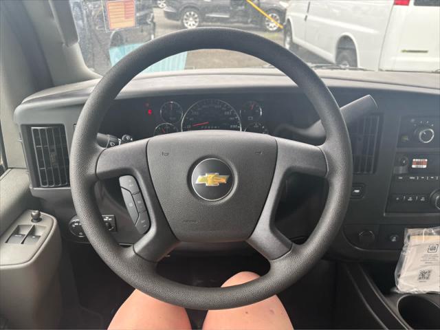2025 Chevrolet Express Cargo Van RWD 2500 Regular Wheelbase WT