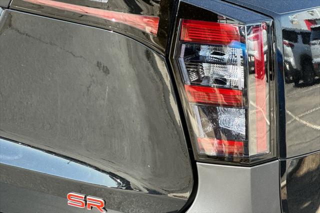 2025 Nissan Kicks SR FWD