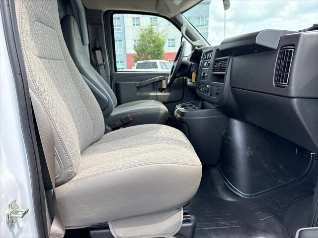 2025 Chevrolet Express Cutaway Work Van