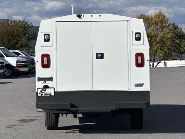2025 Chevrolet Express Cutaway Work Van
