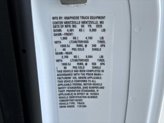 2025 Chevrolet Express Cutaway Work Van