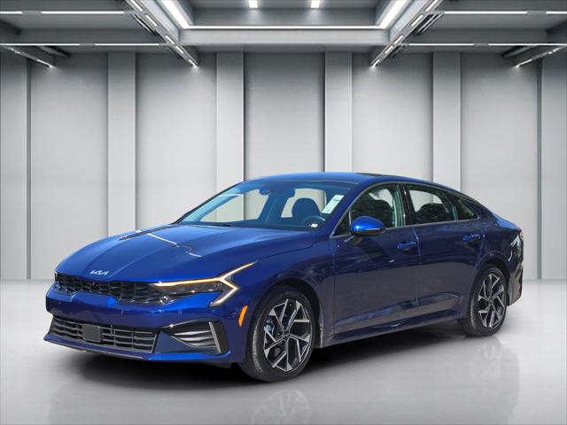2025 Kia K5 EX