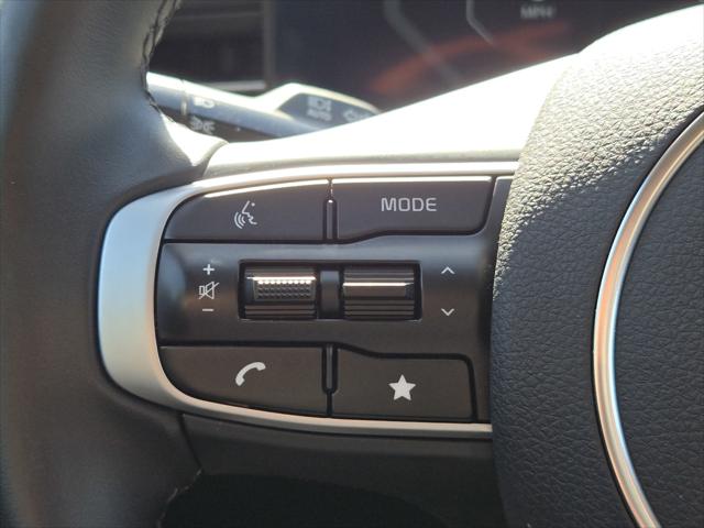 2025 Kia K5 EX