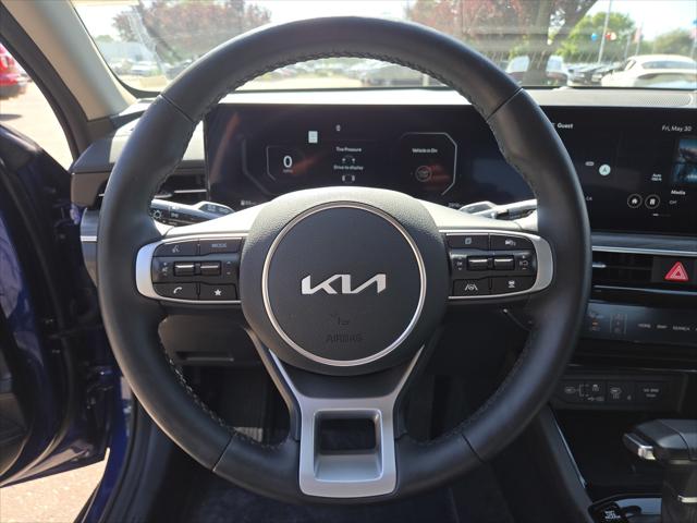 2025 Kia K5 EX