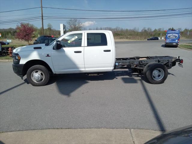 2022 Ram 3500 Tradesman/SLT/Laramie/Limited