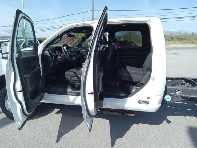 2022 Ram 3500 Tradesman/SLT/Laramie/Limited