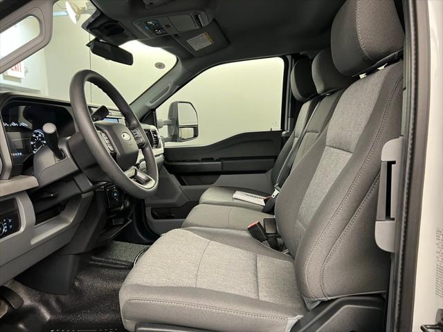 2025 Ford F-550 XL