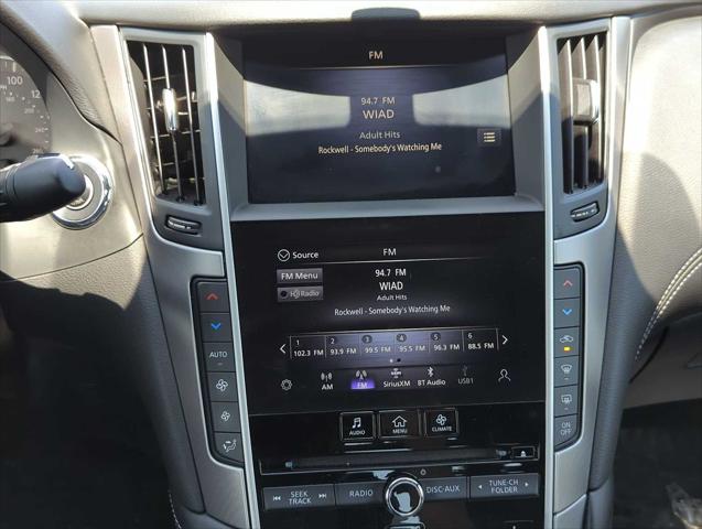 2022 INFINITI Q60 LUXE AWD