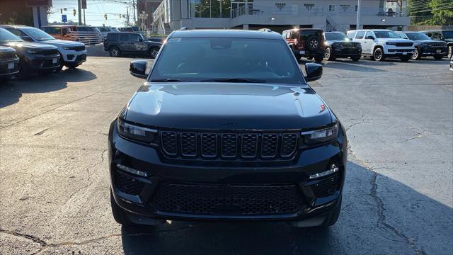 2025 Jeep Grand Cherokee GRAND CHEROKEE SUMMIT RESERVE 4X4