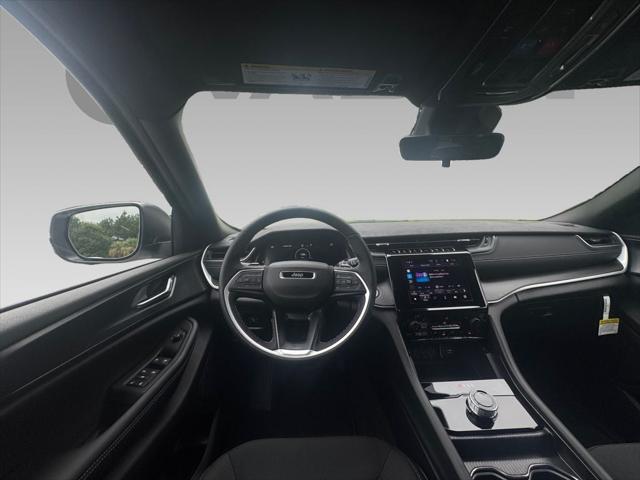 2025 Jeep Grand Cherokee GRAND CHEROKEE LAREDO X 4X2 2025 Jeep Grand Cherokee GRAND CHEROKEE LAREDO X 4X2