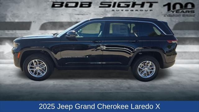 2025 Jeep Grand Cherokee GRAND CHEROKEE LAREDO X 4X4 2025 Jeep Grand Cherokee GRAND CHEROKEE LAREDO X 4X4