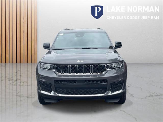 2025 Jeep Grand Cherokee GRAND CHEROKEE L LAREDO X 4X4