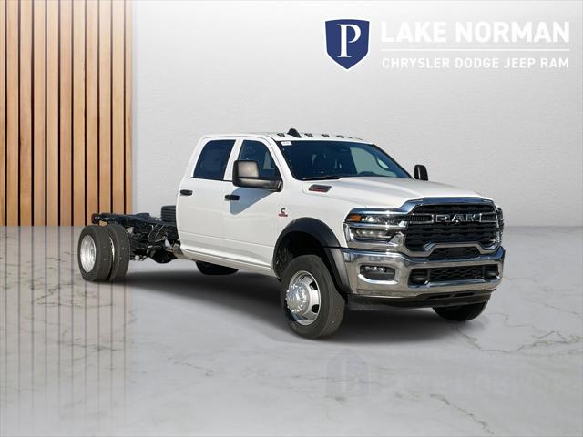 2025 RAM Ram 5500 Chassis Cab RAM 5500 TRADESMAN CHASSIS CREW CAB 4X4 84 CA 2025 RAM Ram 5500 Chassis Cab RAM 5500 TRADESMAN CHASSIS CREW CAB 4X4 84 CA