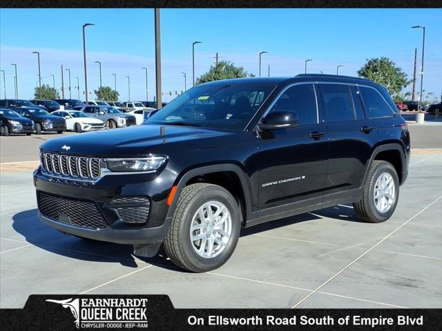 2025 Jeep Grand Cherokee GRAND CHEROKEE LAREDO X 4X2