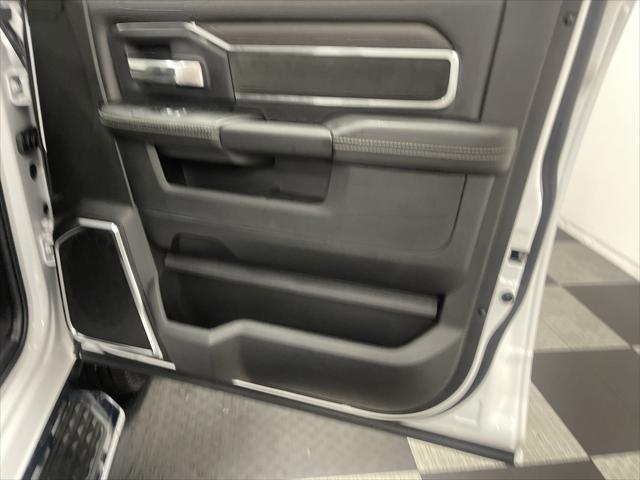 2025 RAM Ram 3500 RAM 3500 LARAMIE CREW CAB 4X4 8 BOX
