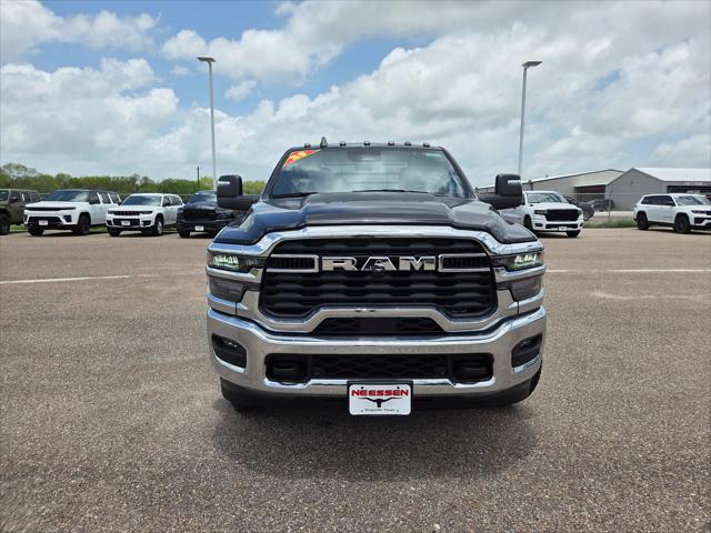 2025 RAM 3500 Chassis RAM 3500 TRADESMAN CHASSIS REGULAR CAB 4X4 60 CA