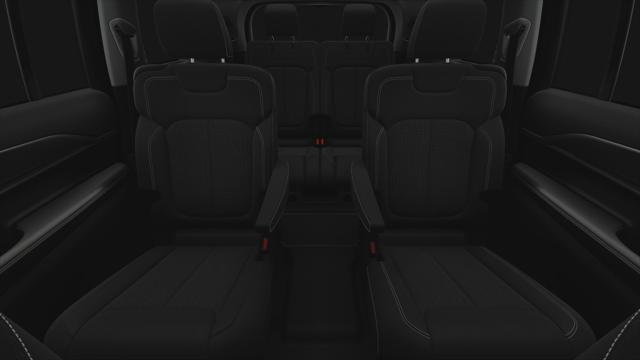 2025 Jeep Grand Cherokee GRAND CHEROKEE L LAREDO X 4X4