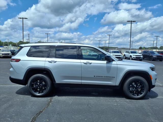 2025 Jeep Grand Cherokee GRAND CHEROKEE L ALTITUDE X 4X2