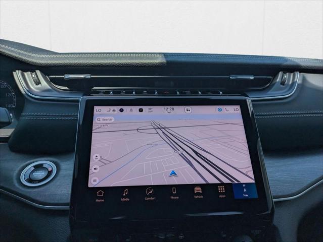 2025 Jeep Grand Cherokee Limited 4x2
