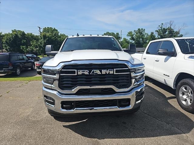 2025 RAM Ram 2500 RAM 2500 TRADESMAN CREW CAB 4X4 64 BOX