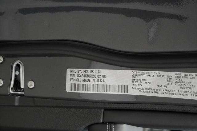 2025 Jeep Grand Cherokee GRAND CHEROKEE L LIMITED 4X4