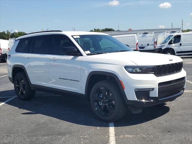 2025 Jeep Grand Cherokee GRAND CHEROKEE L LIMITED 4X4