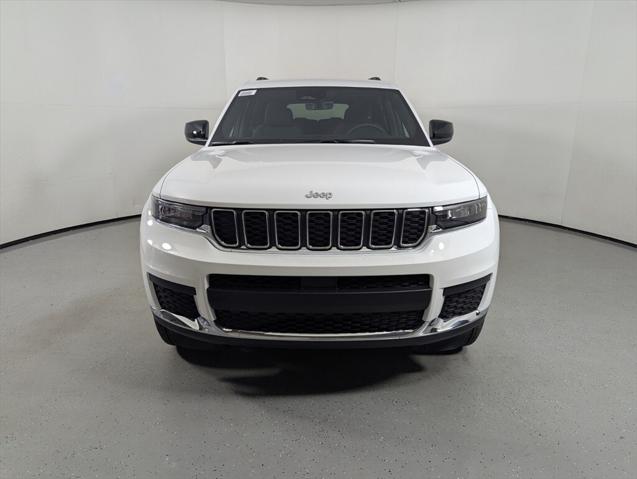 2025 Jeep Grand Cherokee GRAND CHEROKEE L LAREDO 4X2
