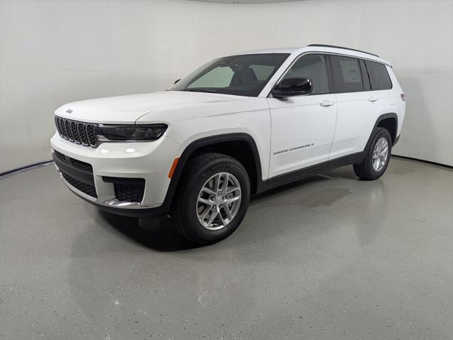 2025 Jeep Grand Cherokee GRAND CHEROKEE L LAREDO 4X2